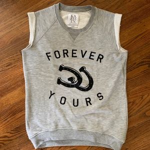 Zoe Karen sleeveless sweatshirt